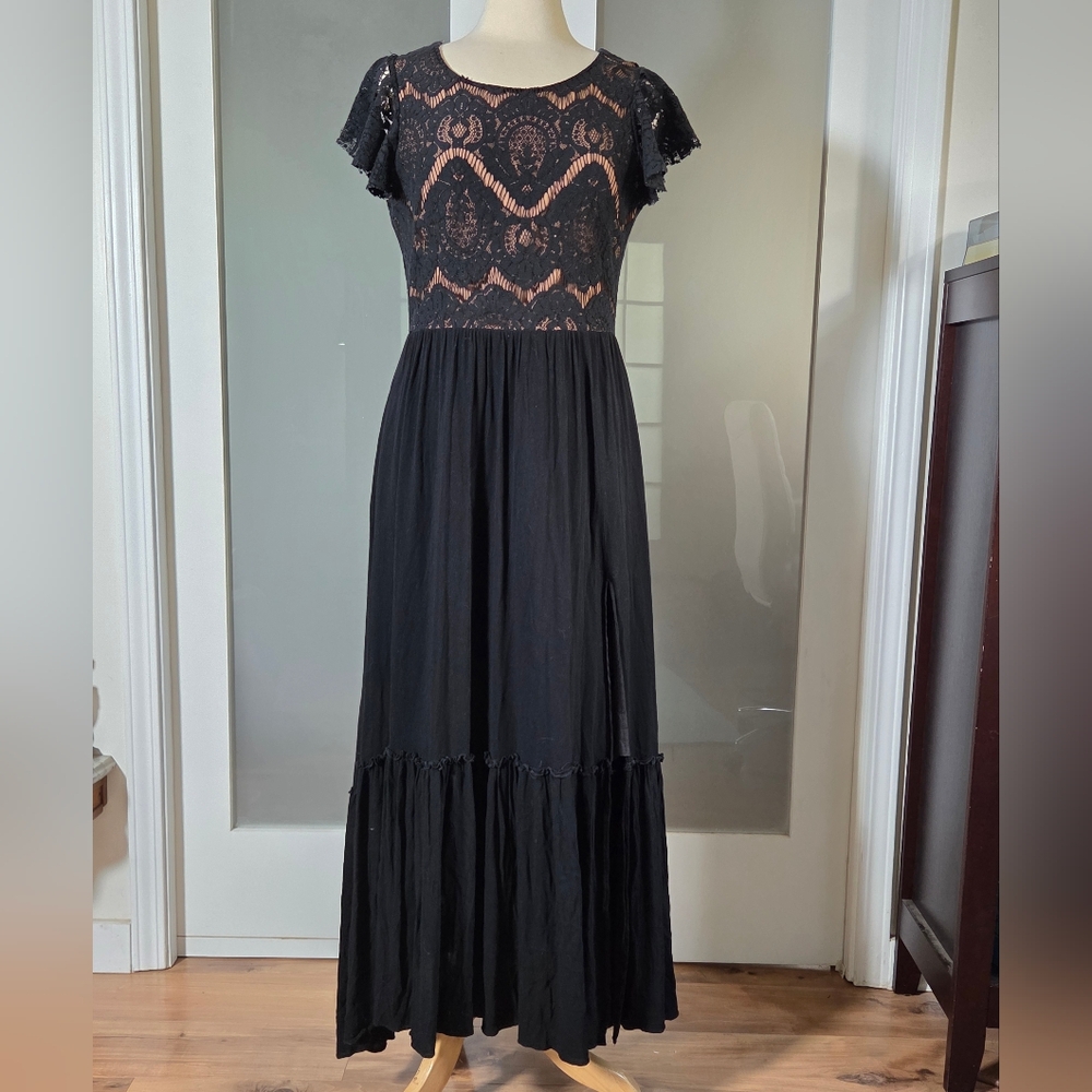Joyfolie Black Lace Maxi Dress Large